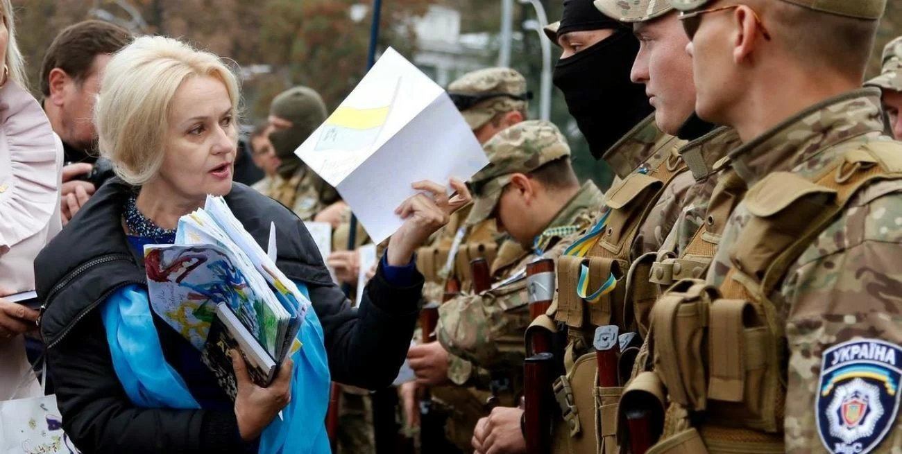 cl4VRt7F6_1300x655__1