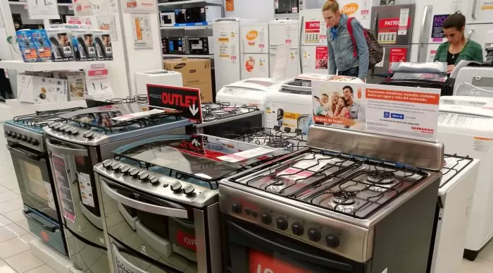 64ef7db72d08f_700_387!