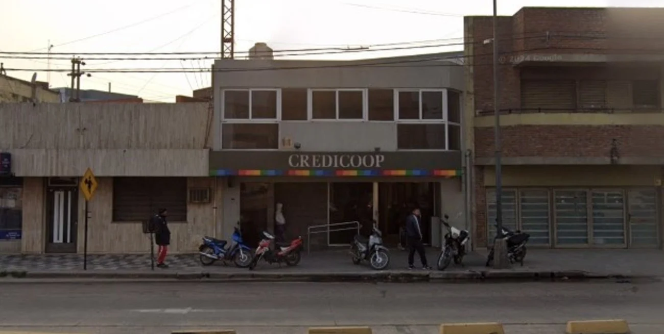 E_U_W_BlC_1300x655__1