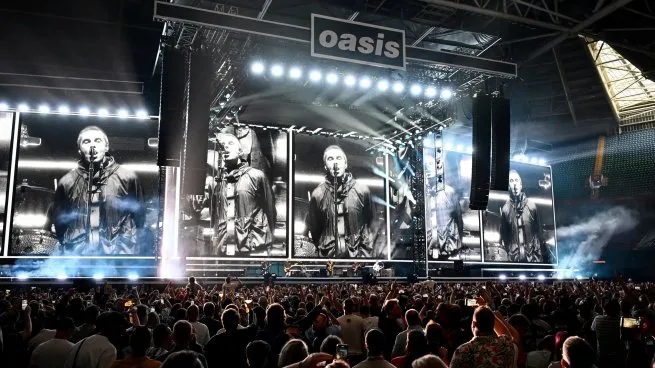 oasis-live-25webp