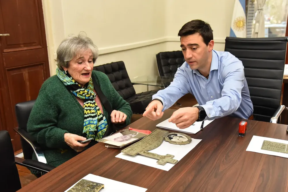 5f1e4e5e-44da-445f-a9f5-cbe6dcd72613