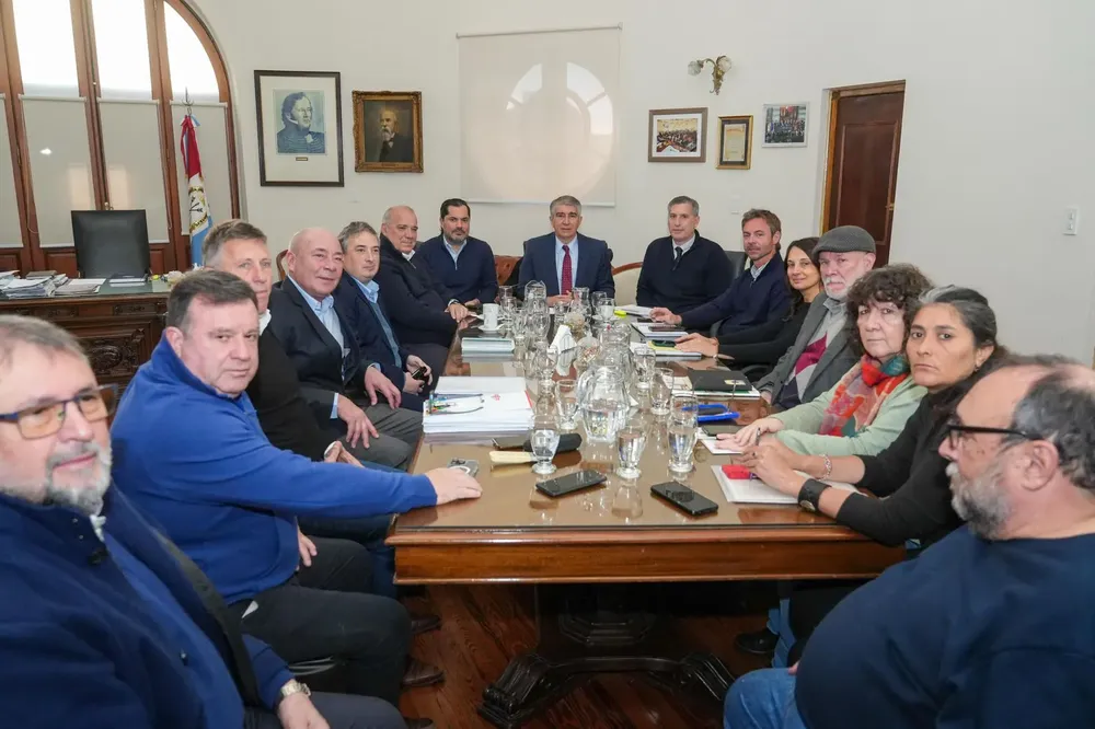 f43cb2e9-e9e9-4aae-b3bc-e6de578445f9