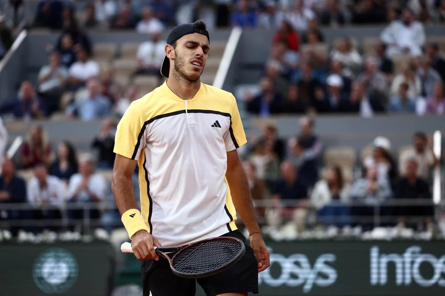 jMP3Ygeml_870x580__1