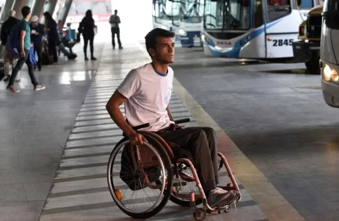 omnibus-de-larga-distancia-696x455