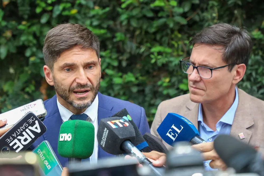 7e06e29f-3dd3-44d3-b6e7-9a4a9ab13cdf