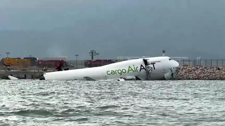 avion-hong-kong