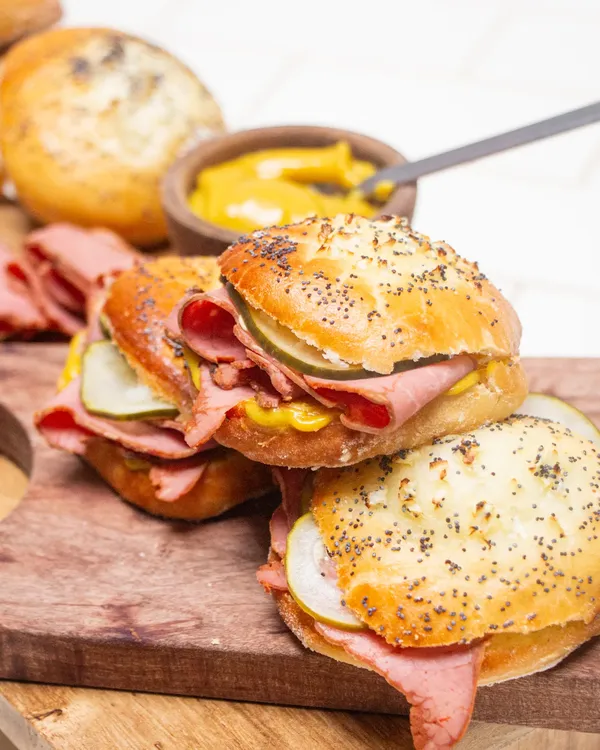 374620873_842952863854058_7221107659554081615_n