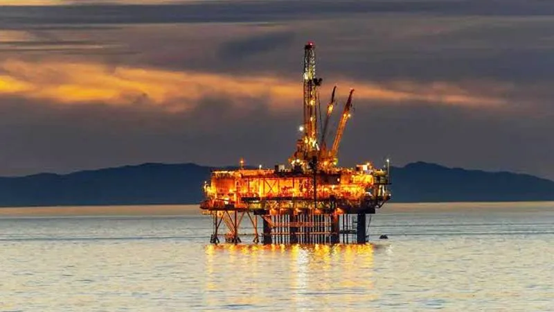 plataforma-extraccion-petroleo-maritimo