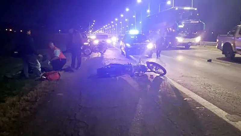 Accidente-de-transito-en-la-autopista-a-Santa-Fe-dos-motociclistas-heridos