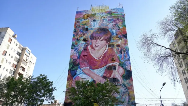 mural_messi_grandoli.jpg_1756841869