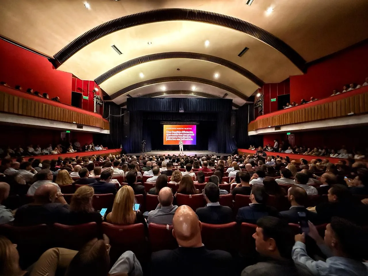 16bcbc0f-1e4a-4de7-803e-3ed4f3c79ef1