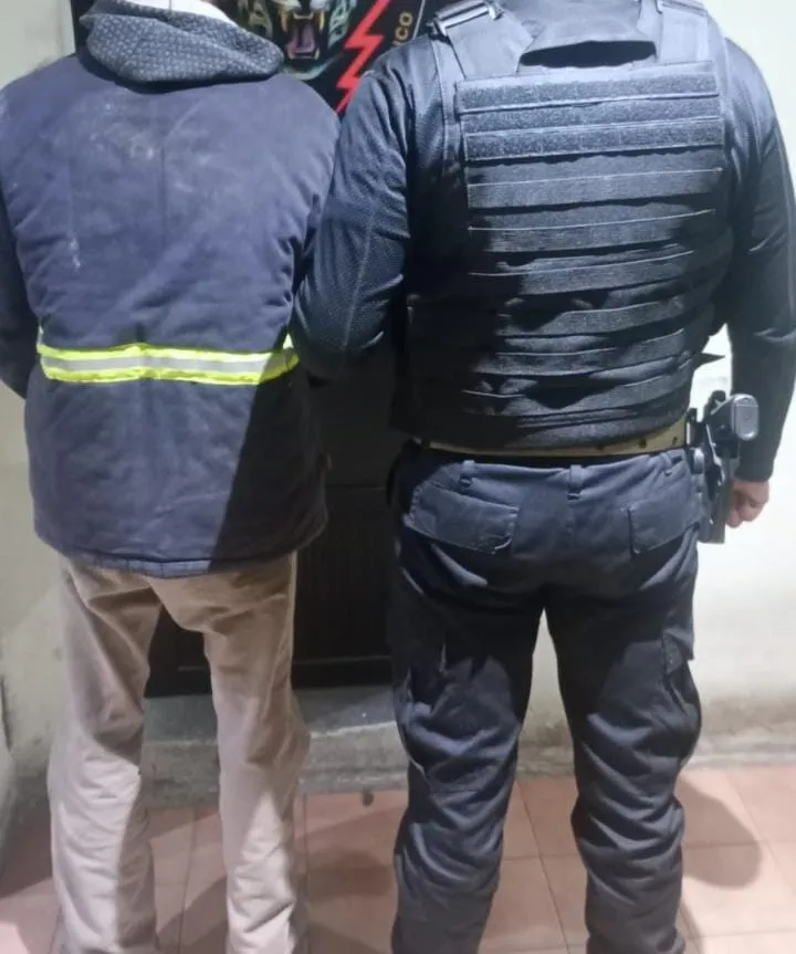 f2078bec-cd23-4903-8c54-6078cac80cc6