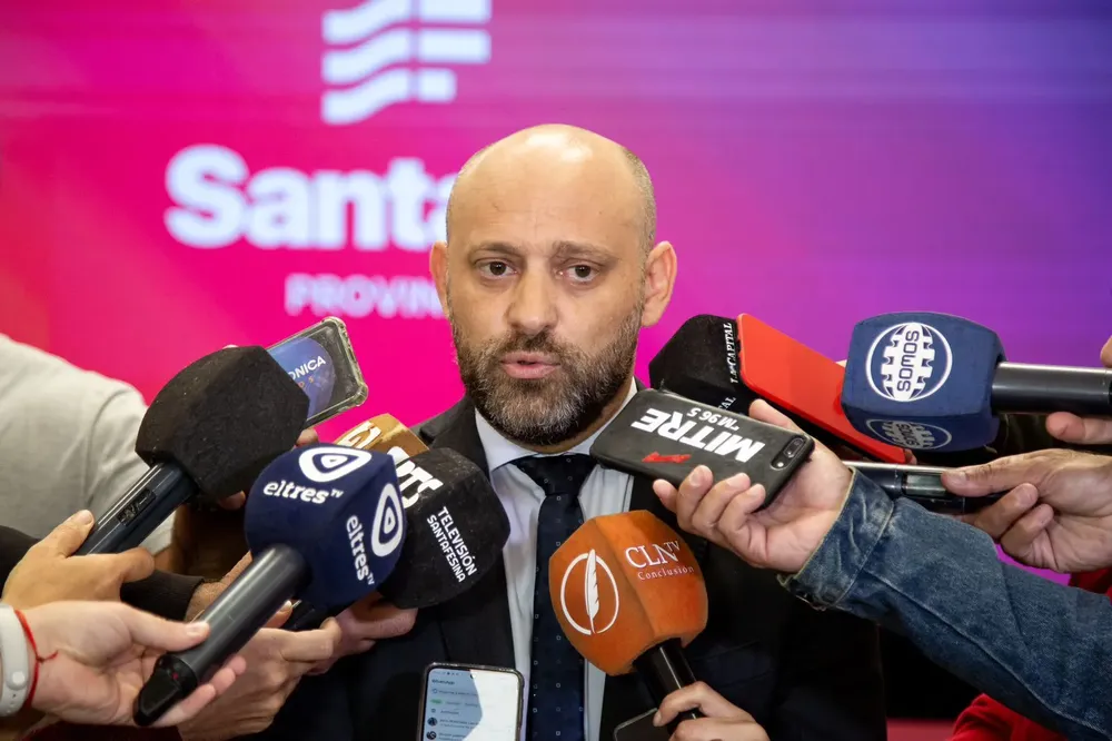 ee1ed9cb-cd82-4097-b84b-916ebf177262