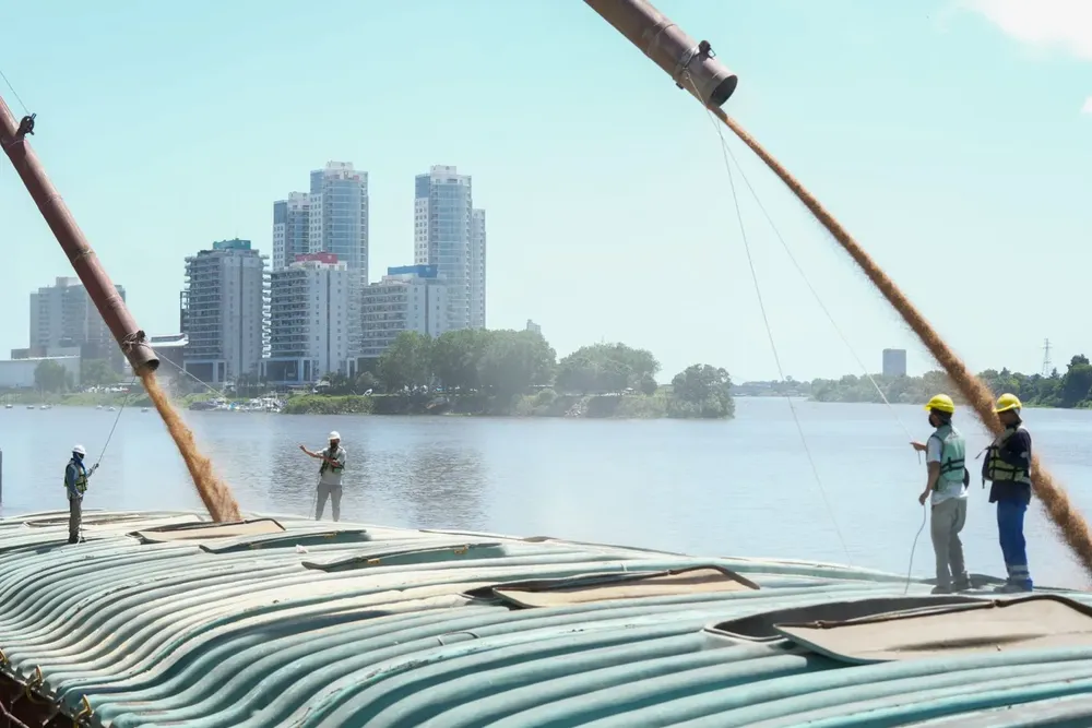 WhatsApp Image 2025-12-11 at 01.03.43