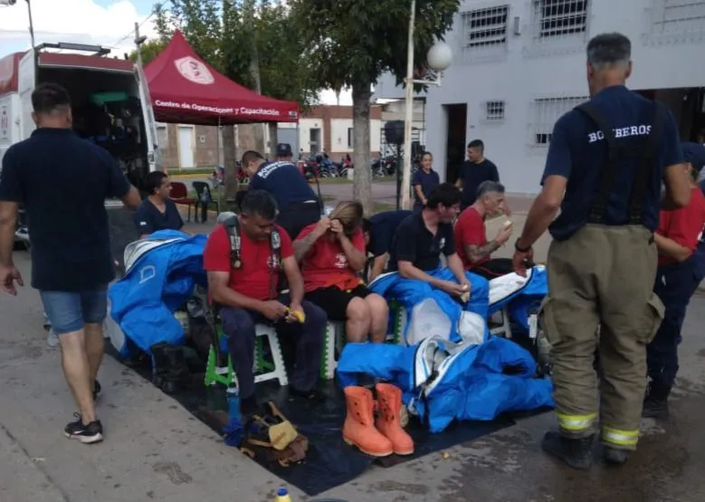 6861402b-4015-41bd-b876-35432ef13c92