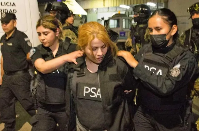 4a8568b2d2e5367f085bbd7a445e56c0_M