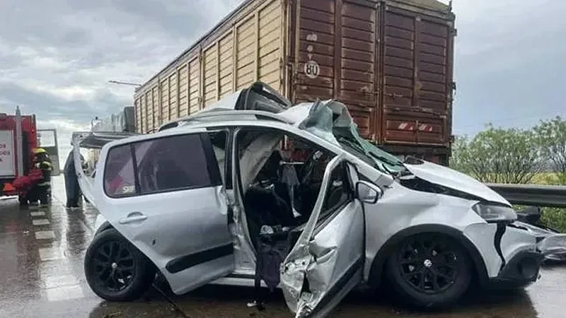 Choque-en-la-autopista-Rosario-Cordoba