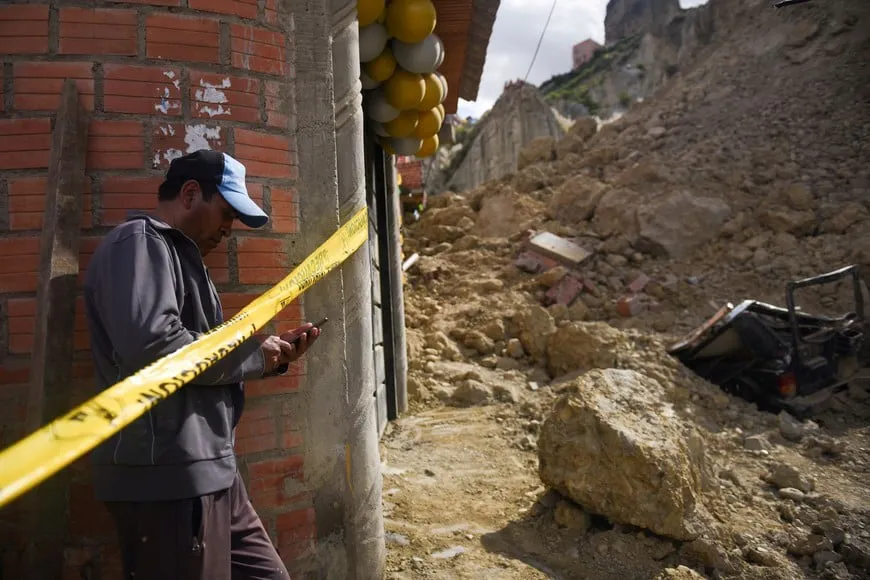 Z8aAQHFEr_870x580__1