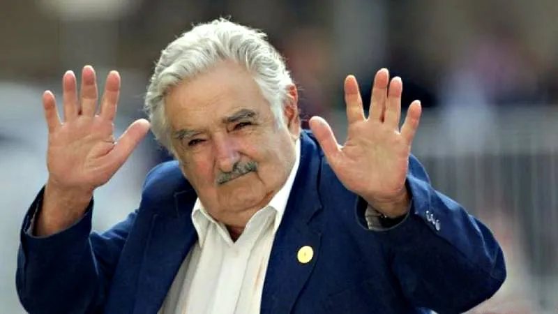 mujica-2
