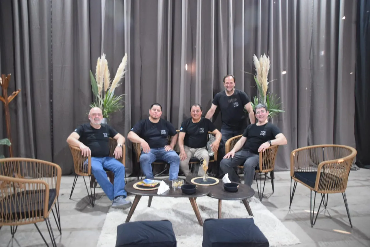 ee9cbad3-3713-4c5f-947d-cce0c10f4b01