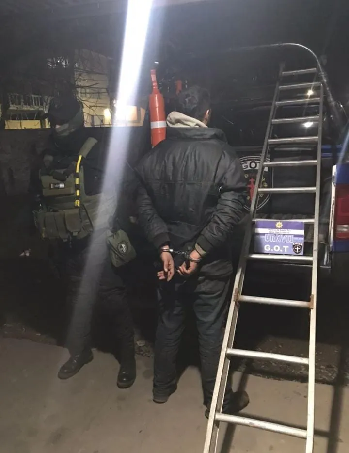 6e51fb8c-e30c-4ea8-88d1-ff22d50fe7a3