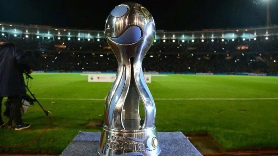 copa_argentina_trofeo_x1x_crop1701814209560.jpg_1480801792